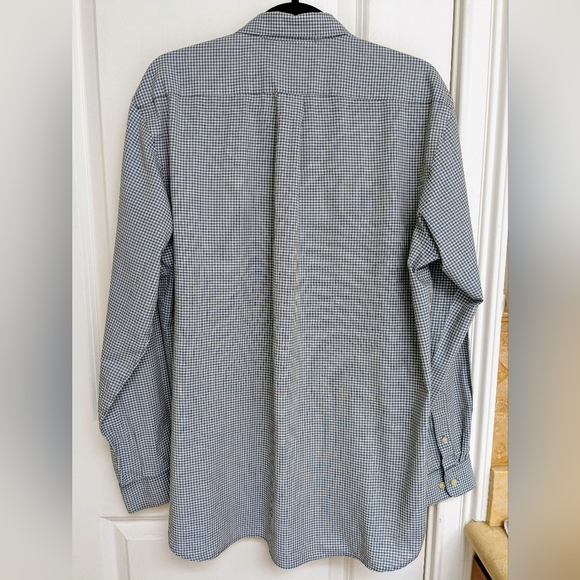 Van Heusen Button Down Shirt - Large - Picture 2 of 7